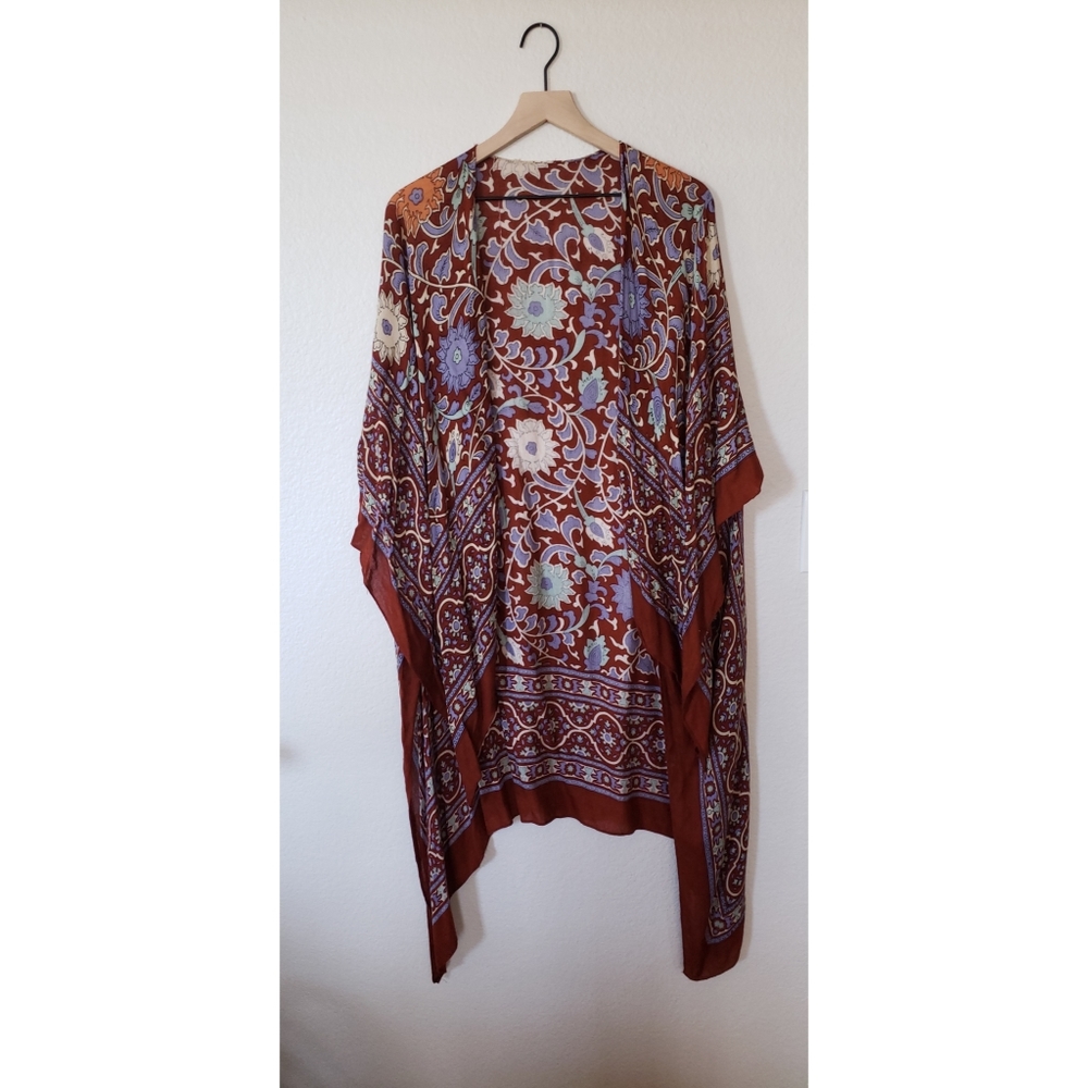 Free People Magic Dance border print kimono